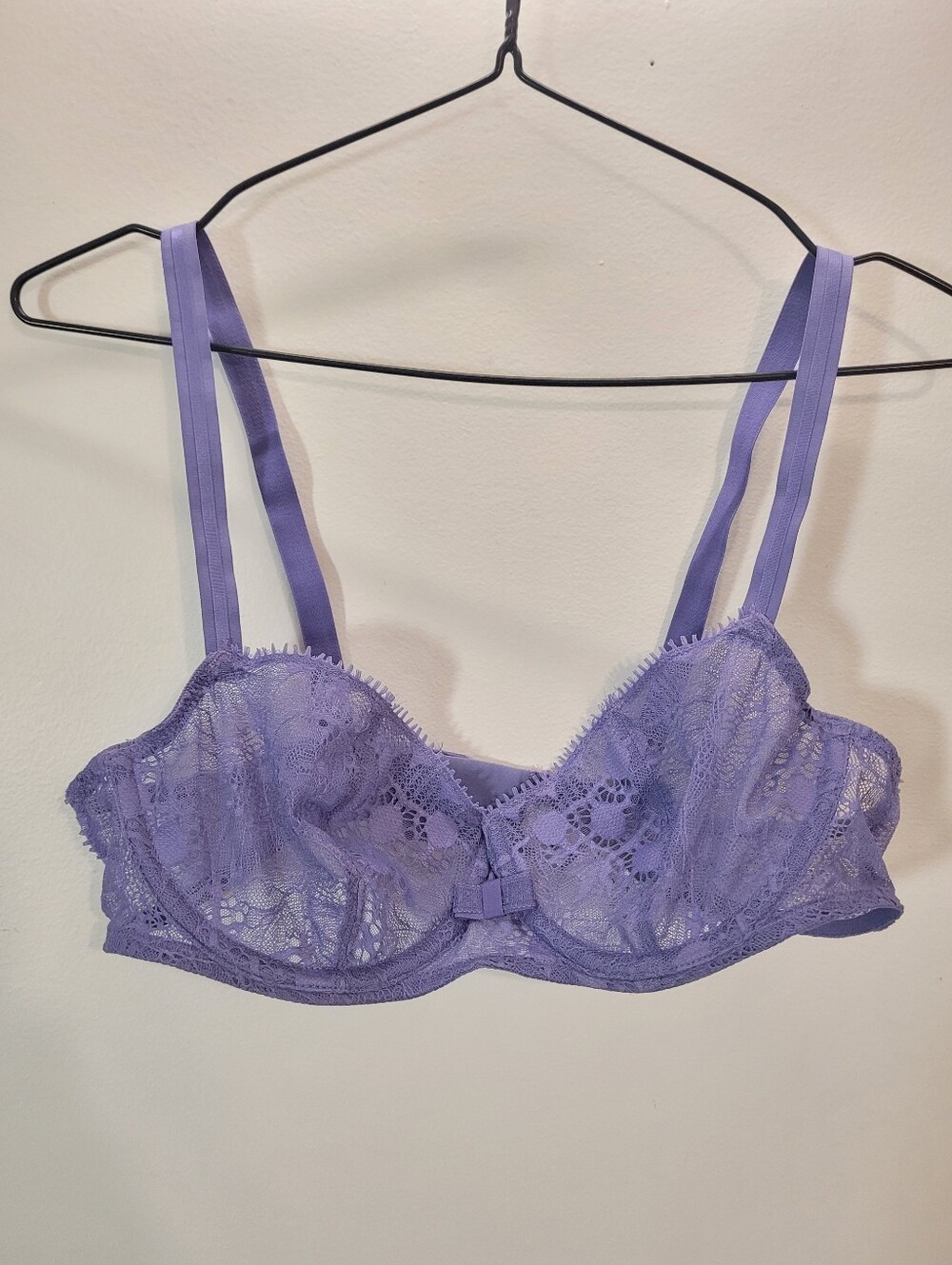 Chantelle Light Purple Sheer Lace Underwired Bra - Size 38B
